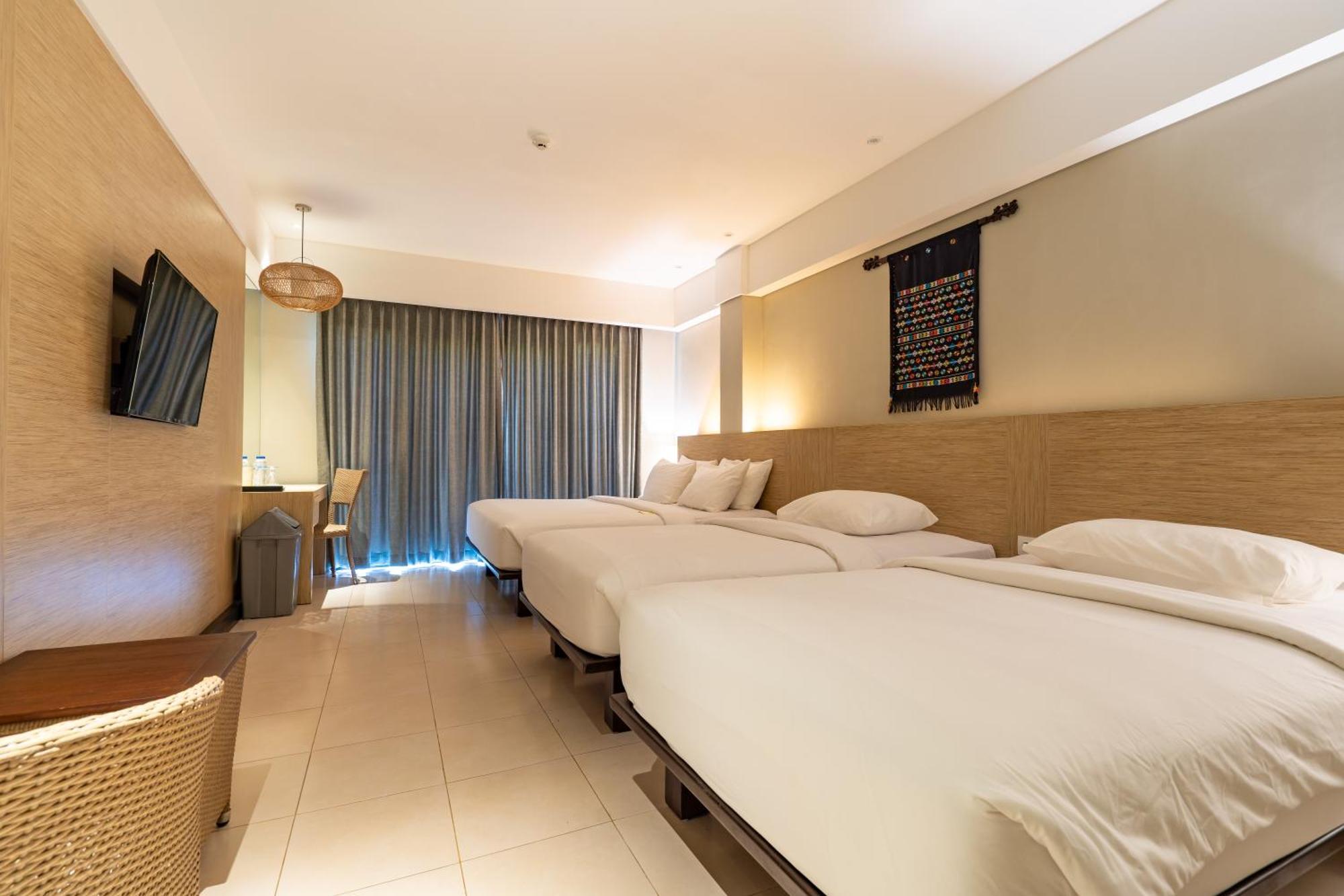 לבואן באג'ו Bintang Flores Hotel מראה חיצוני תמונה