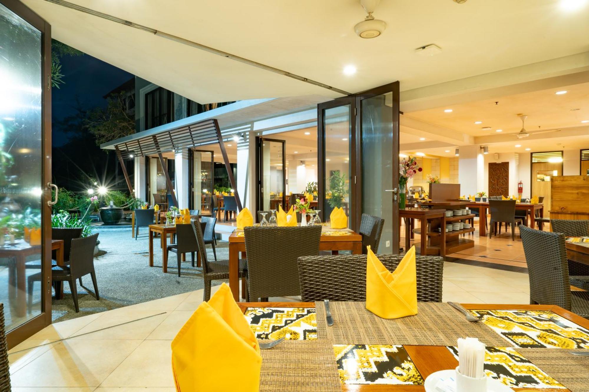 לבואן באג'ו Bintang Flores Hotel מראה חיצוני תמונה