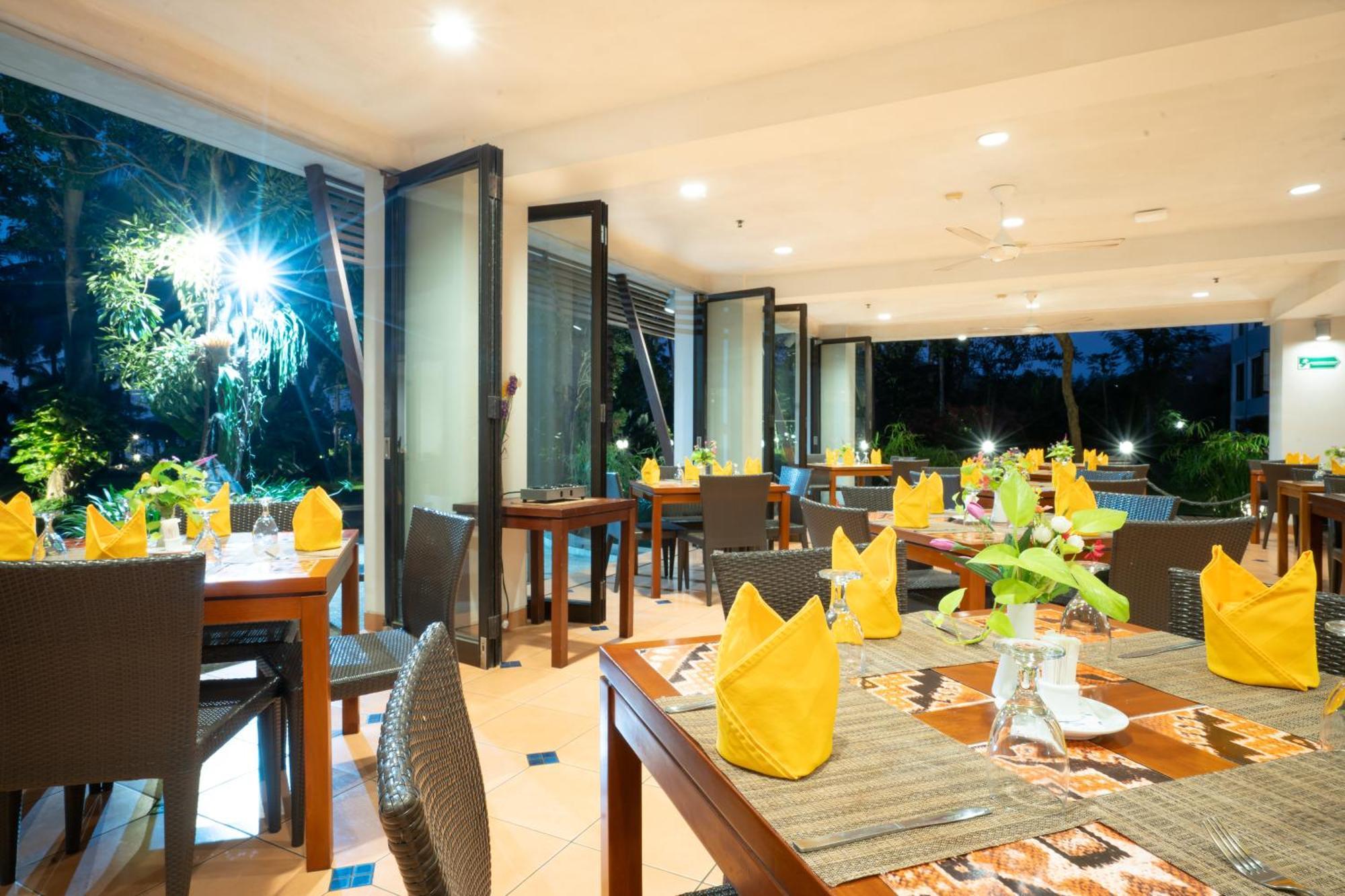 לבואן באג'ו Bintang Flores Hotel מראה חיצוני תמונה